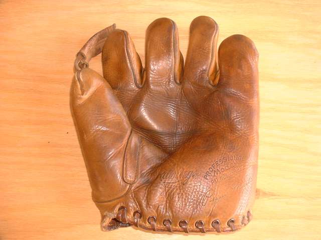 Pepper Martin Rawlings 400V Front